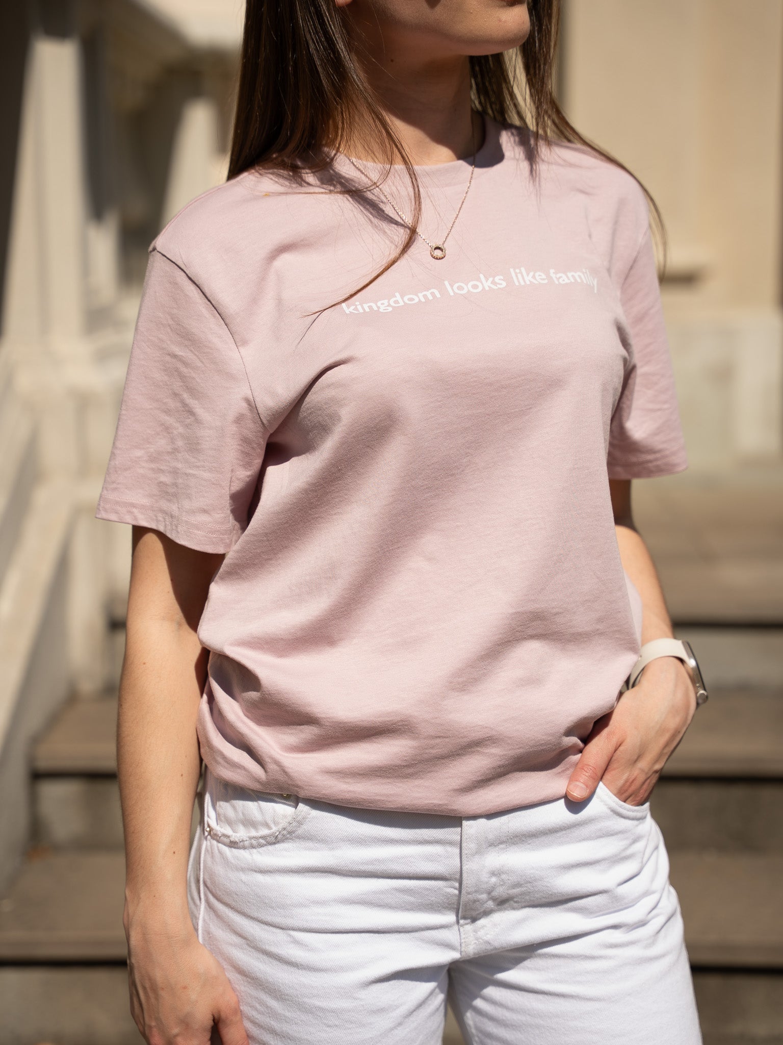 Kingdom Looks like Family T shirt